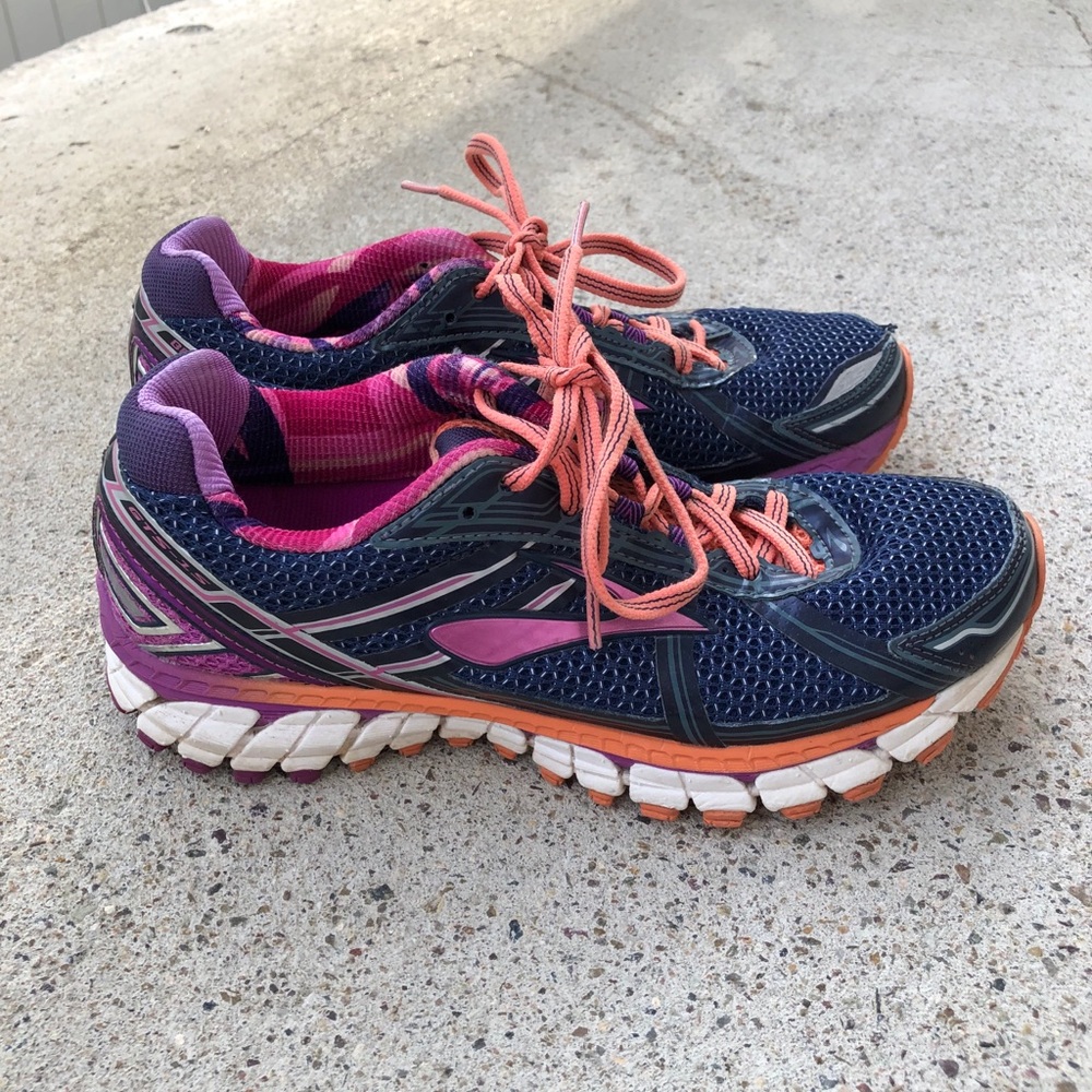 Brooks Adrenaline GTS Running Shoe